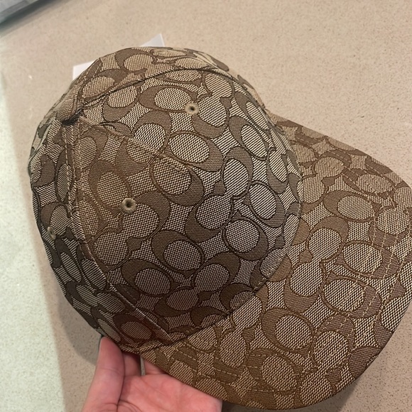 New COACH Signature Jacquard Baseball Hat Khaki Brown sale Authentic hat - Picture 7 of 14